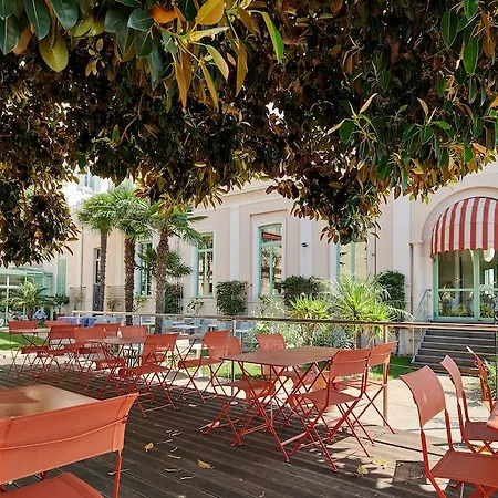 Bleues Balmoral Ментона