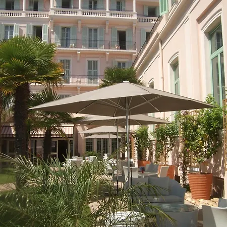 酒店 布鲁斯巴尔莫勒尔蓝色假日酒店酒店 芒通