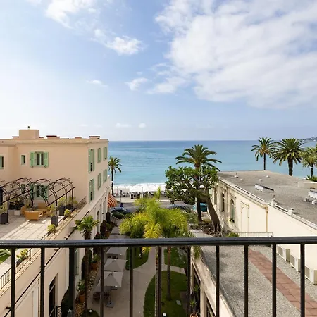 酒店 布鲁斯巴尔莫勒尔蓝色假日酒店酒店