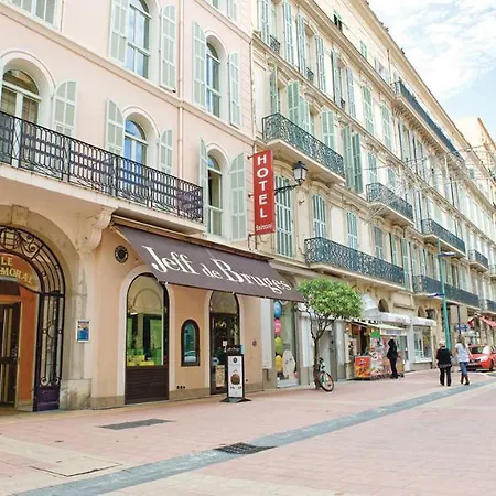 Отель Bleues Balmoral 3*