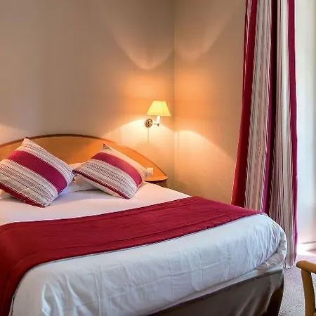 Bleues Balmoral Hotel