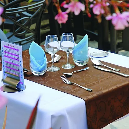 Bleues Balmoral Hotel Menton