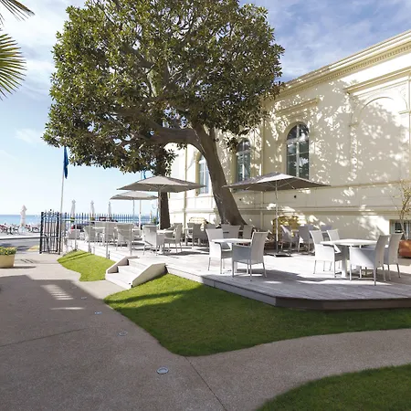 Bleues Balmoral 3* Menton