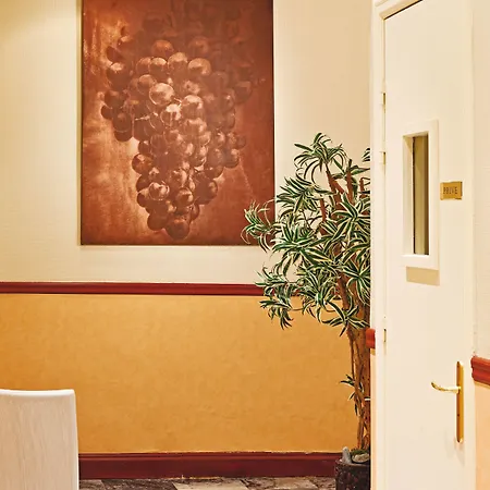 Szálloda Bleues Balmoral 3*