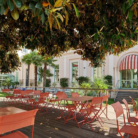 Bleues Balmoral Menton