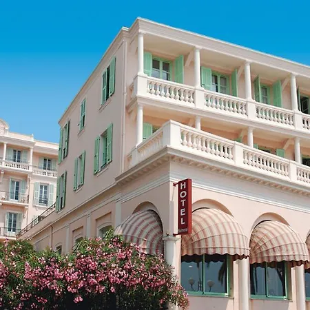 Bleues Balmoral Hotel