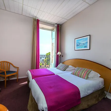 Bleues Balmoral 3*