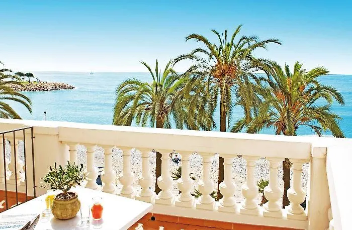 Bleues Balmoral فندق مينتون
